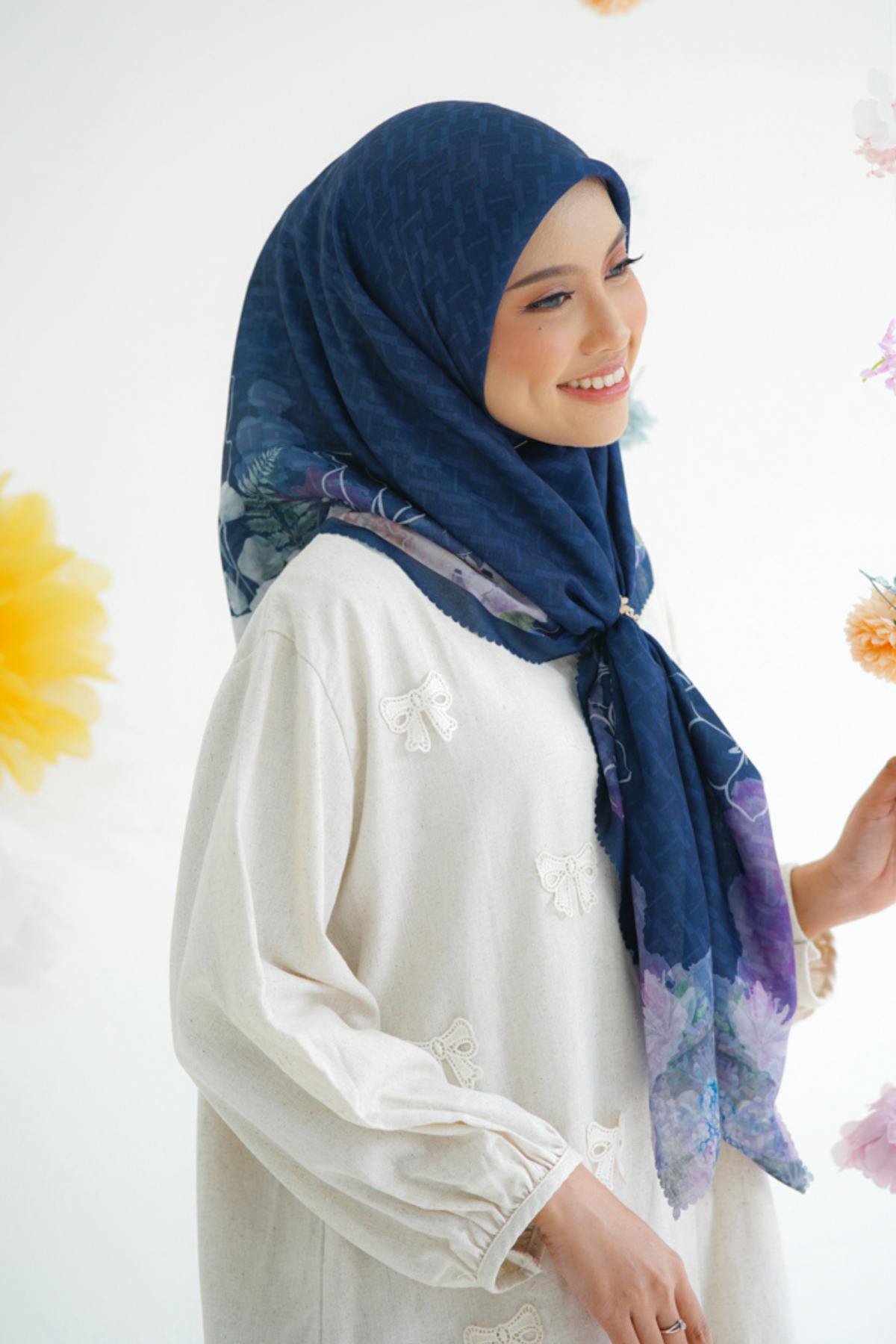 [ BUY 3 GET 1 FREE HIJAB ] Purity - Scarf Square Premium Icy Voal | Navy - PSV9.10