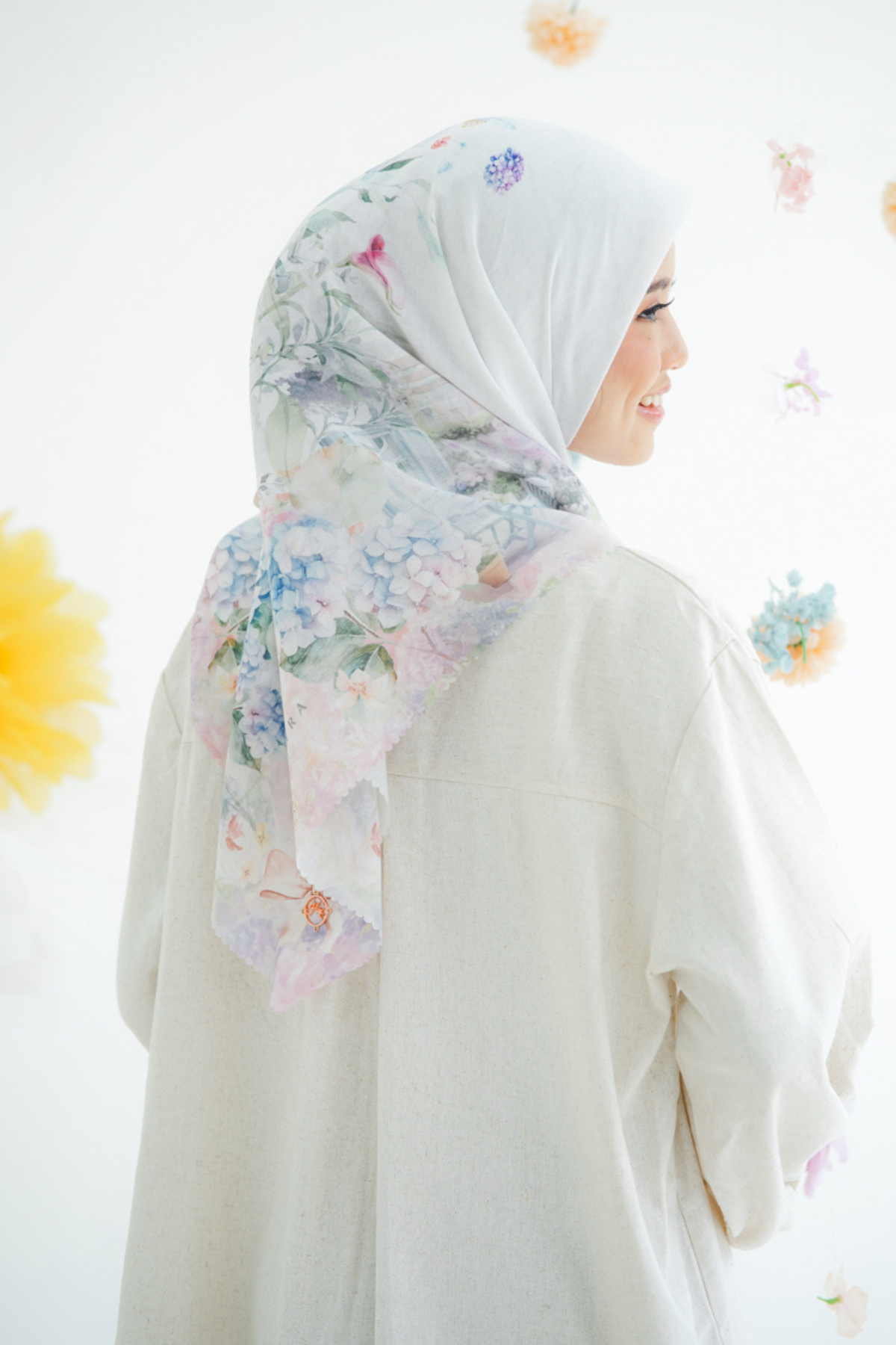 [ BUY 3 GET 1 FREE HIJAB ] Purity - Scarf Square Premium Icy Voal | White - PSV9.15