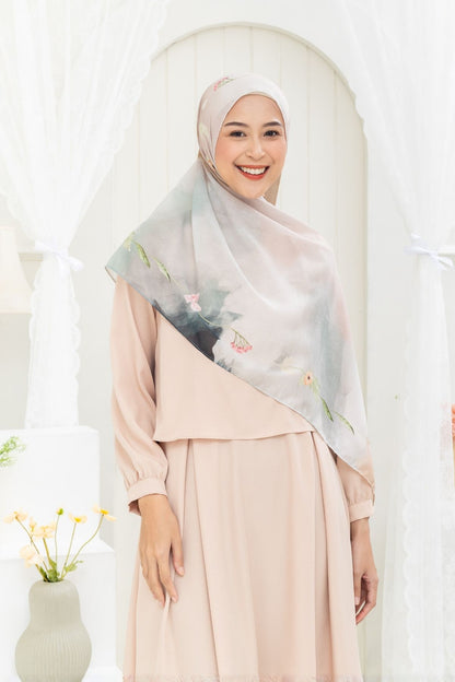 Pashmina Lynn - YC34.12 YV34.12 Dreamy