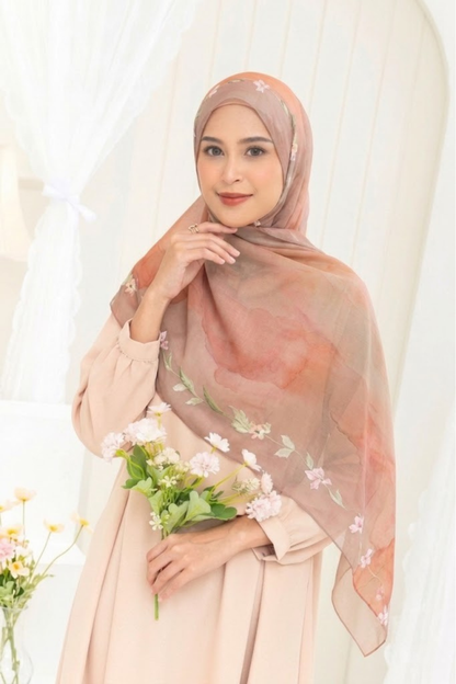 Pashmina Lynn - YC34.1 YV34.1 Sand