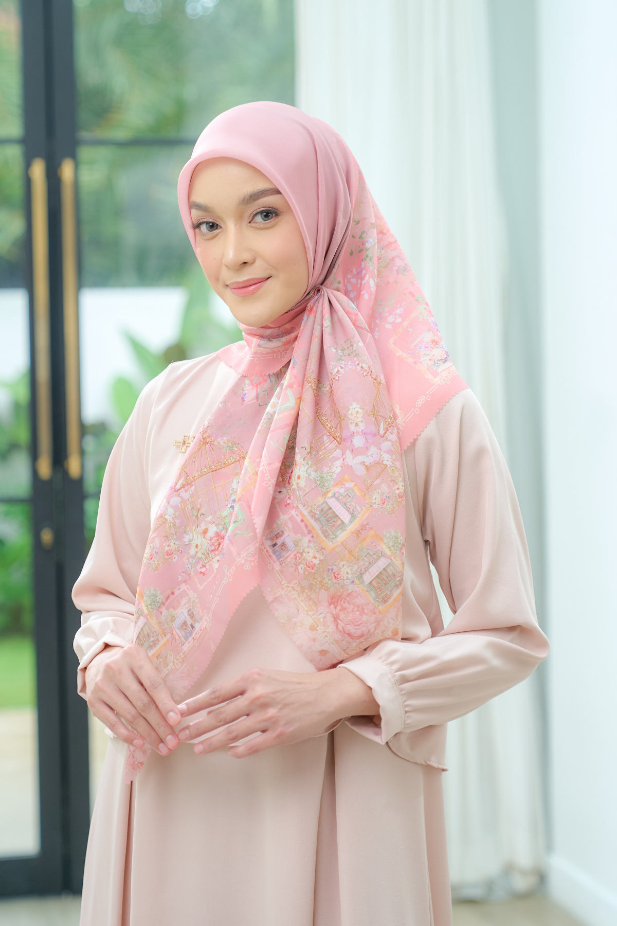 Nuri Scarf - NU33.4 NY33.4 NH33.4 Pink Hazel