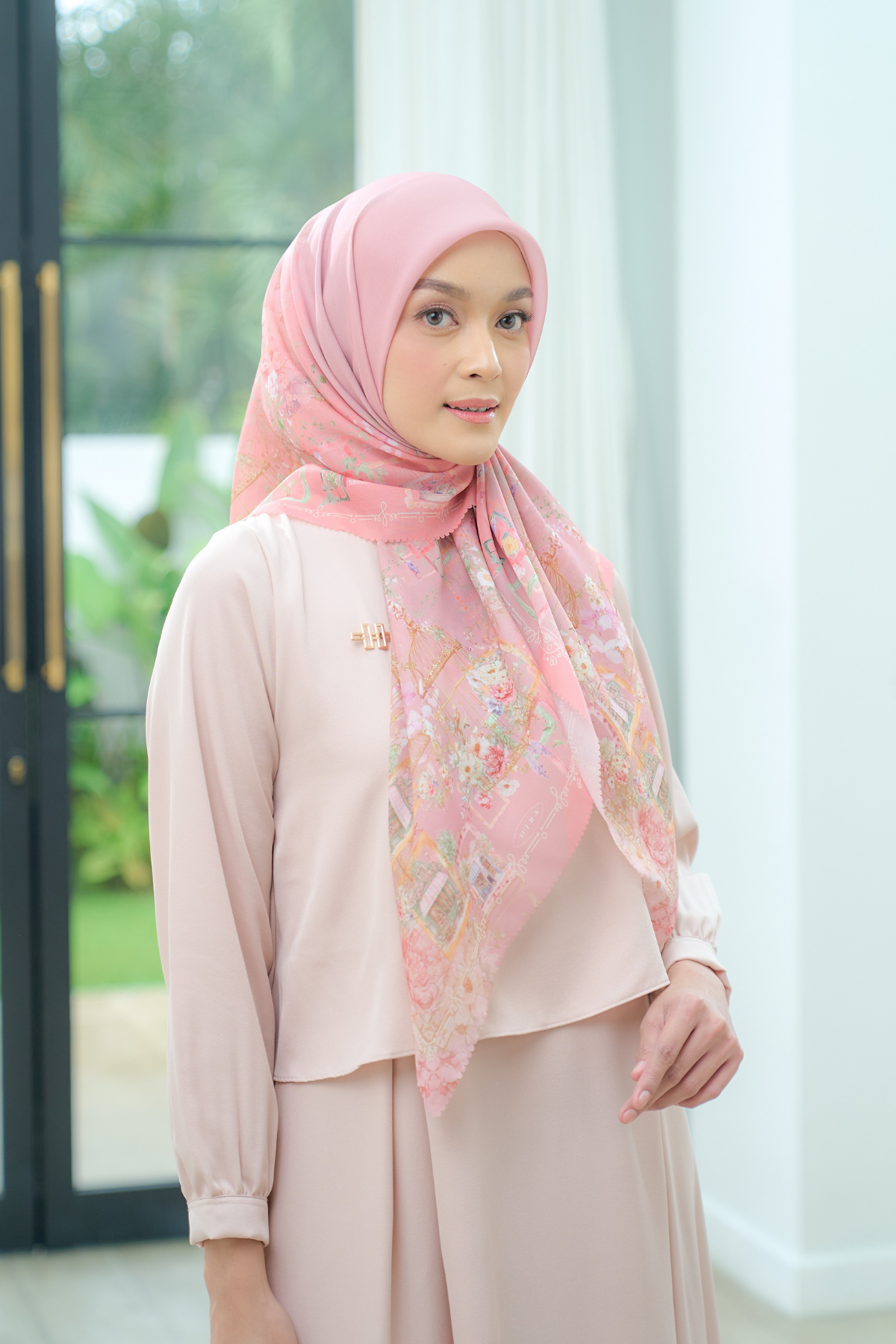 Nuri Scarf - NU33.4 NY33.4 NH33.4 Pink Hazel