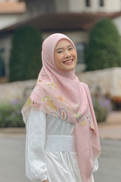 [ BUY 3 GET 1 FREE HIJAB ] Daffodil - Scarf Square Premium Polycotton XL - Pink - JD14.10
