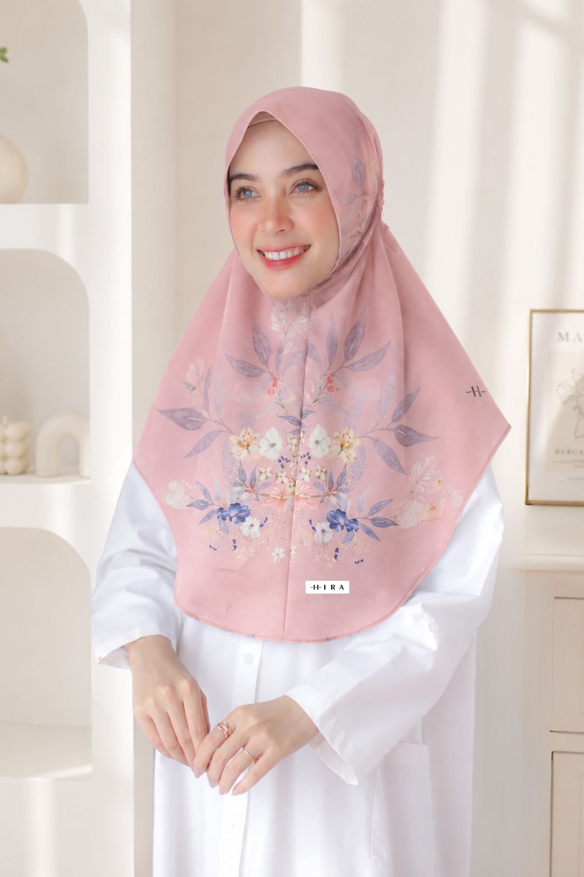 Baiti Mirea - Pink