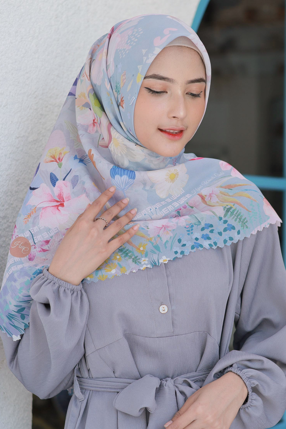 Hibi - Scarf Square Premium Polycotton - Light Grey - SH94.4