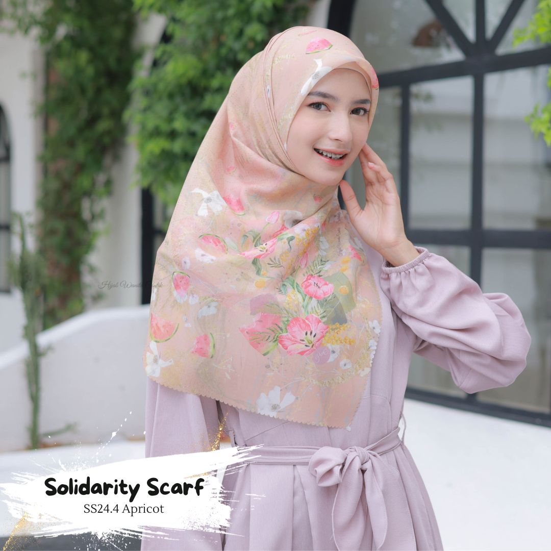 Solidarity Scarf - SS24.4 Apricot