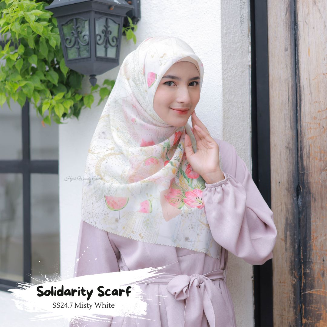 Solidarity Scarf - SS24.7 Misty White