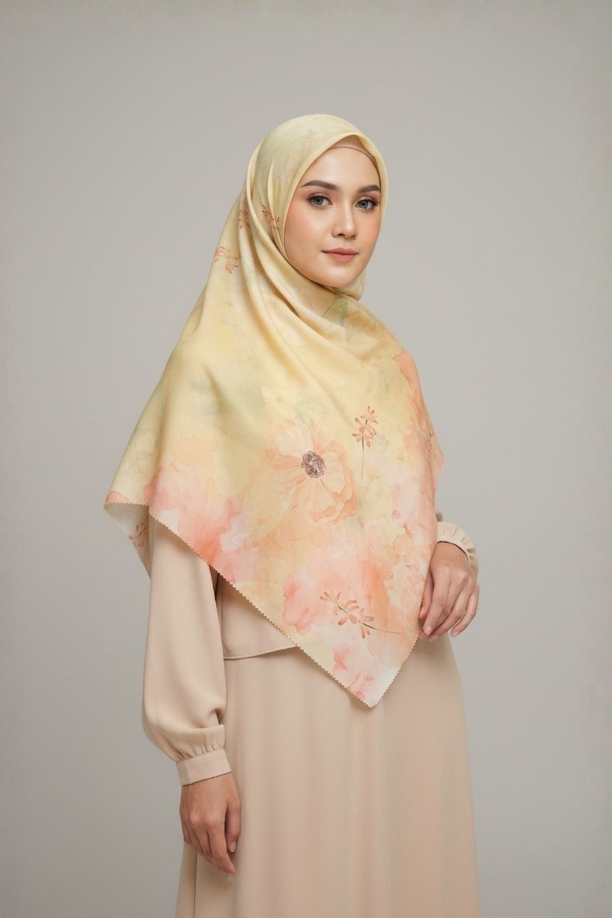 Lynn Scarf - AY34.10 AL34.10 AJ34.10 Butter Yellow