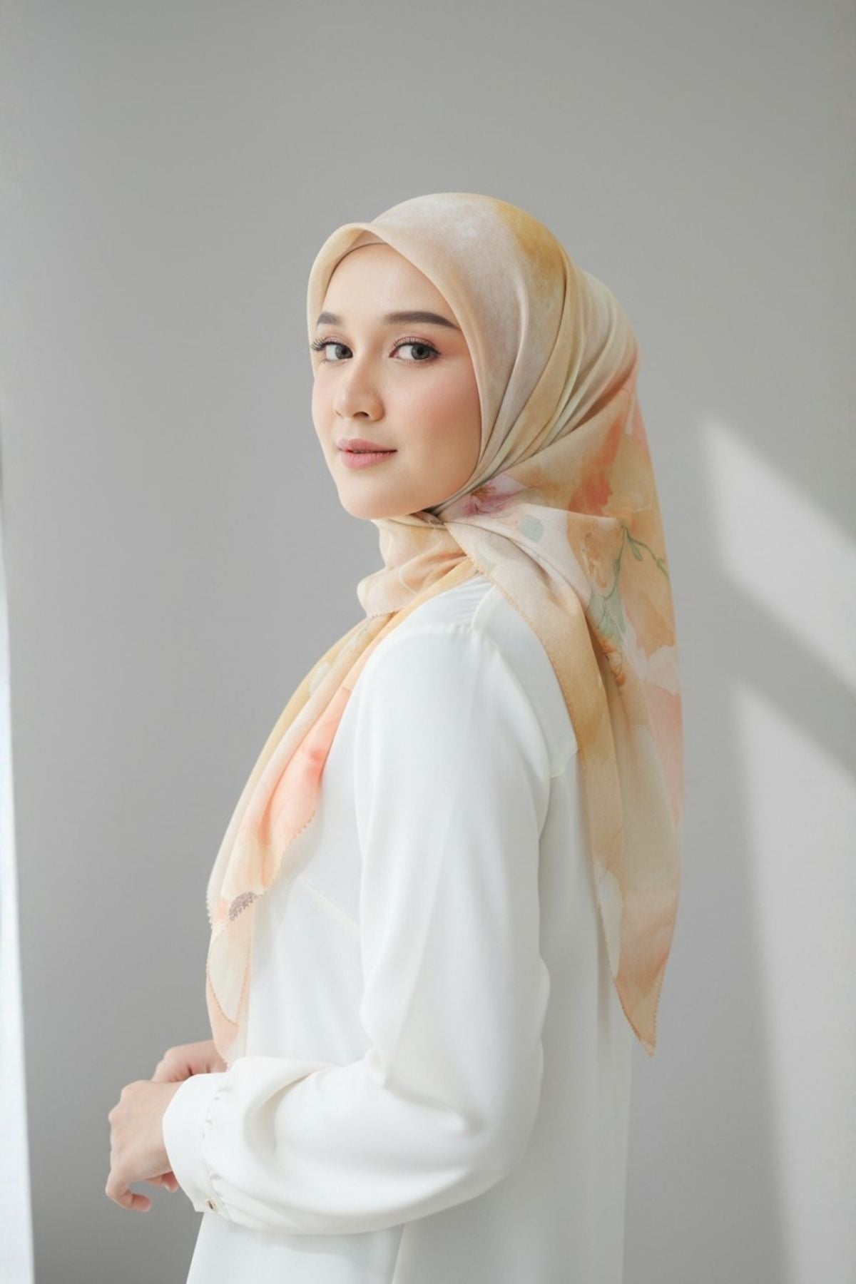 Lynn Scarf - AY34.10 AL34.10 AJ34.10 Butter Yellow