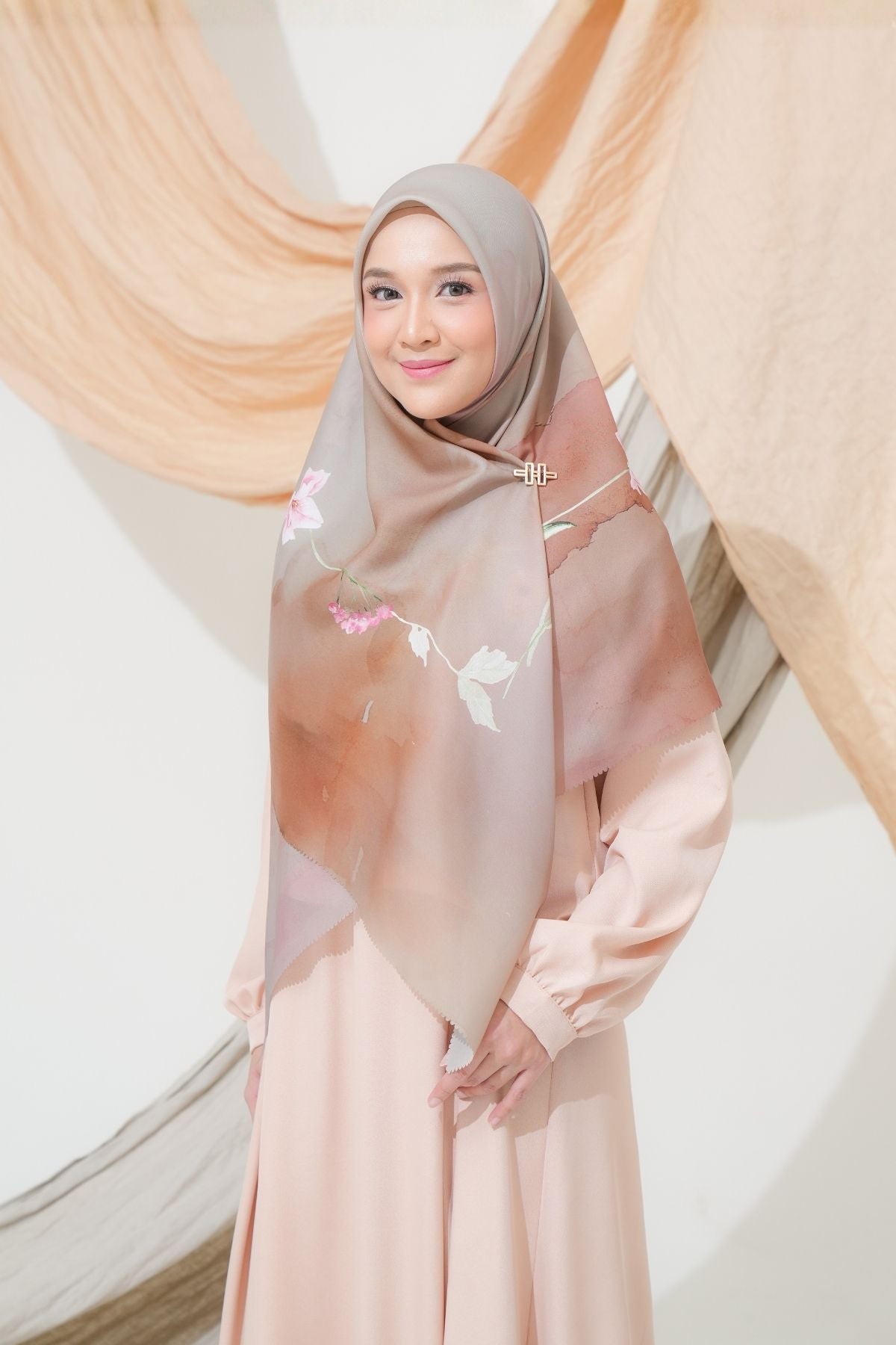 Lynn Scarf - AY34.1 AL34.1 AJ34.1 Sand