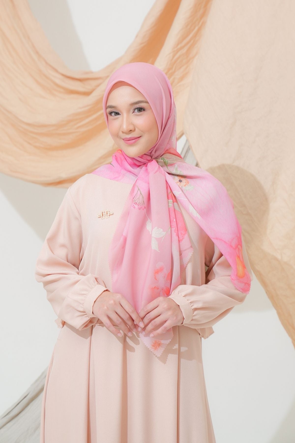 Lynn Scarf - AY34.3 AL34.3 AJ34.3 Spring