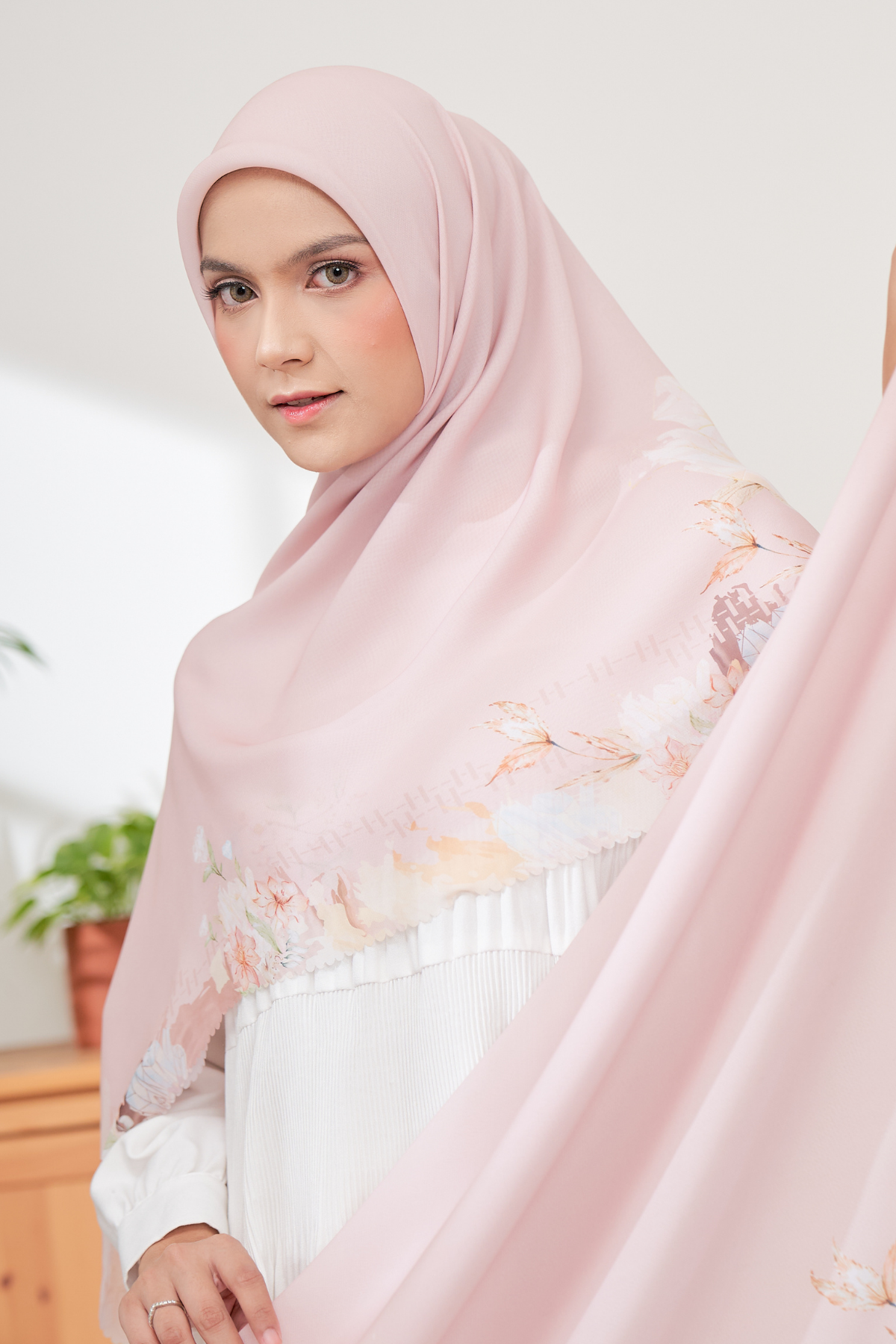 Diamond - Scarf Square Premium Polycotton XL | Sweet Pink - JN07.8