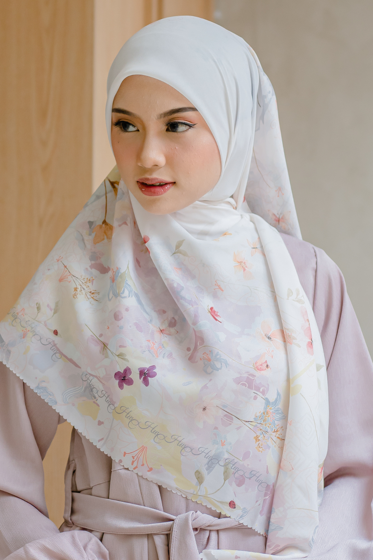 [ BUY 3 GET 1 FREE HIJAB ] Verbena - Scarf Square Premium Polycotton XL - Snow White - VJ26.4