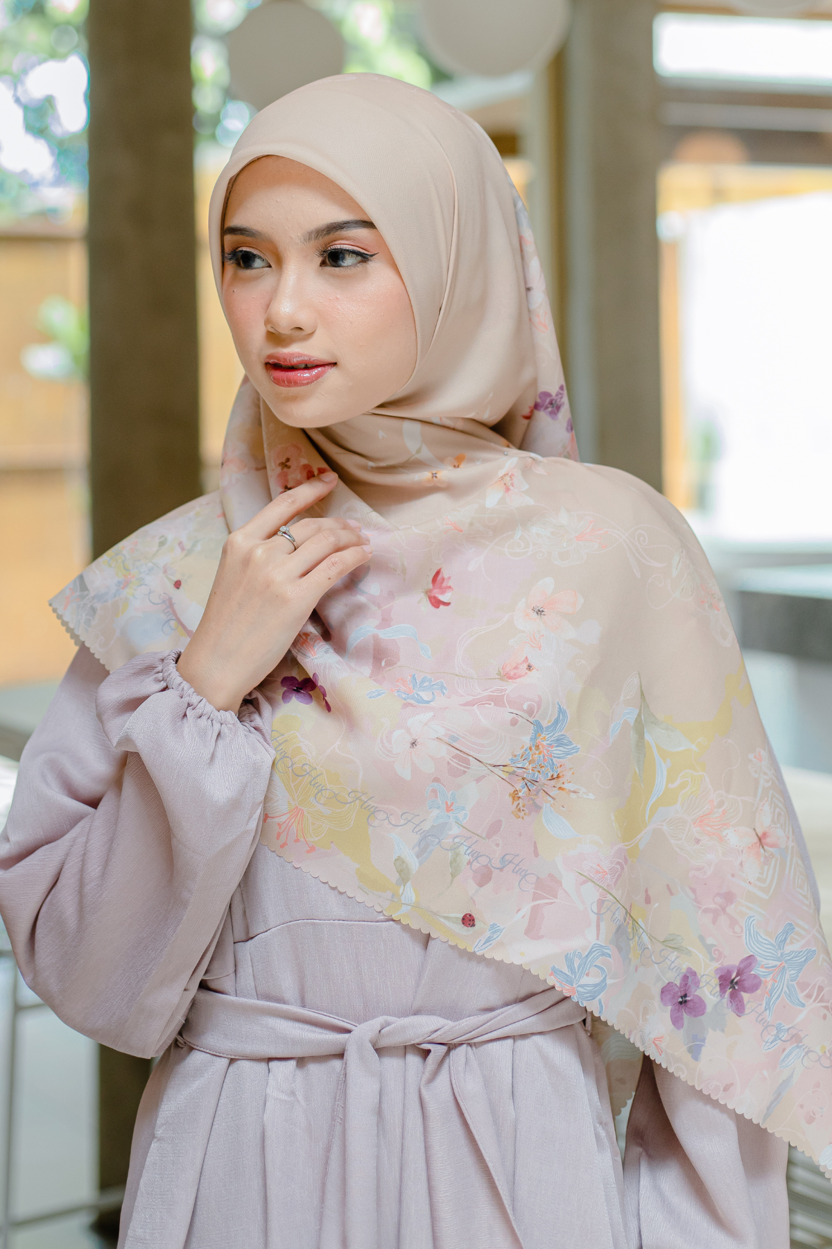 [ BUY 3 GET 1 FREE HIJAB ] Verbena - Scarf Square Premium Polycotton XL - Sand - VJ26.5