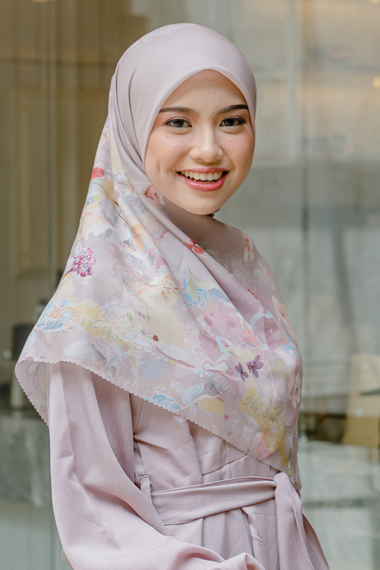 [ BUY 3 GET 1 FREE HIJAB ] Verbena - Scarf Square Premium Polycotton XL - Peach - VJ26.8