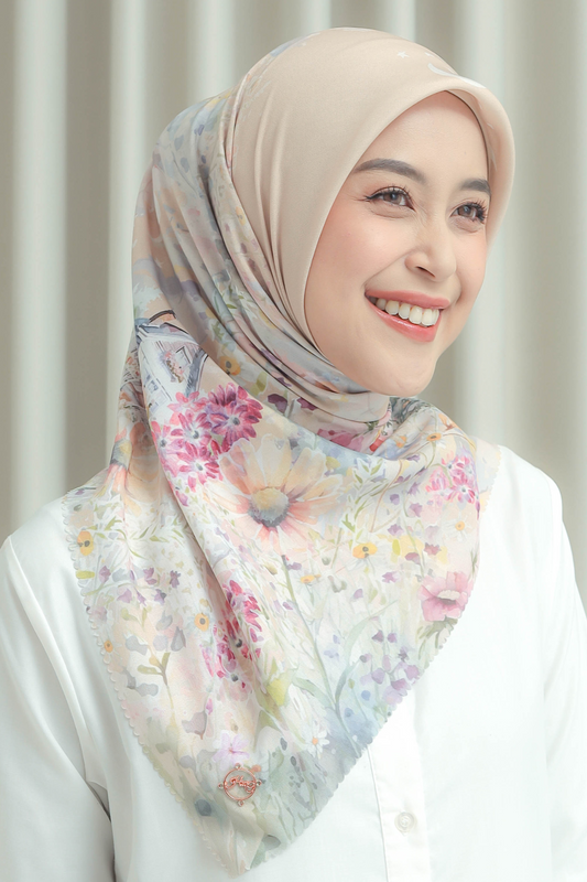 [ BUY 3 GET 1 FREE HIJAB ] Verbena - Scarf Square British Voal - Sand - VR26.5