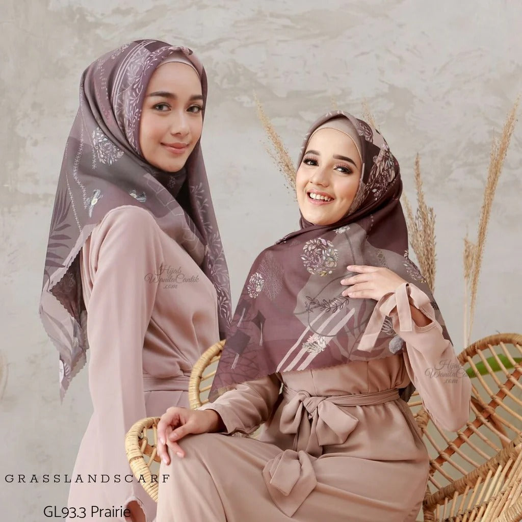 [DISKON AMBYAR] Last Stock Scarf Motif Hijabwanitacantik Series Hijab Kerudung Printing Motif