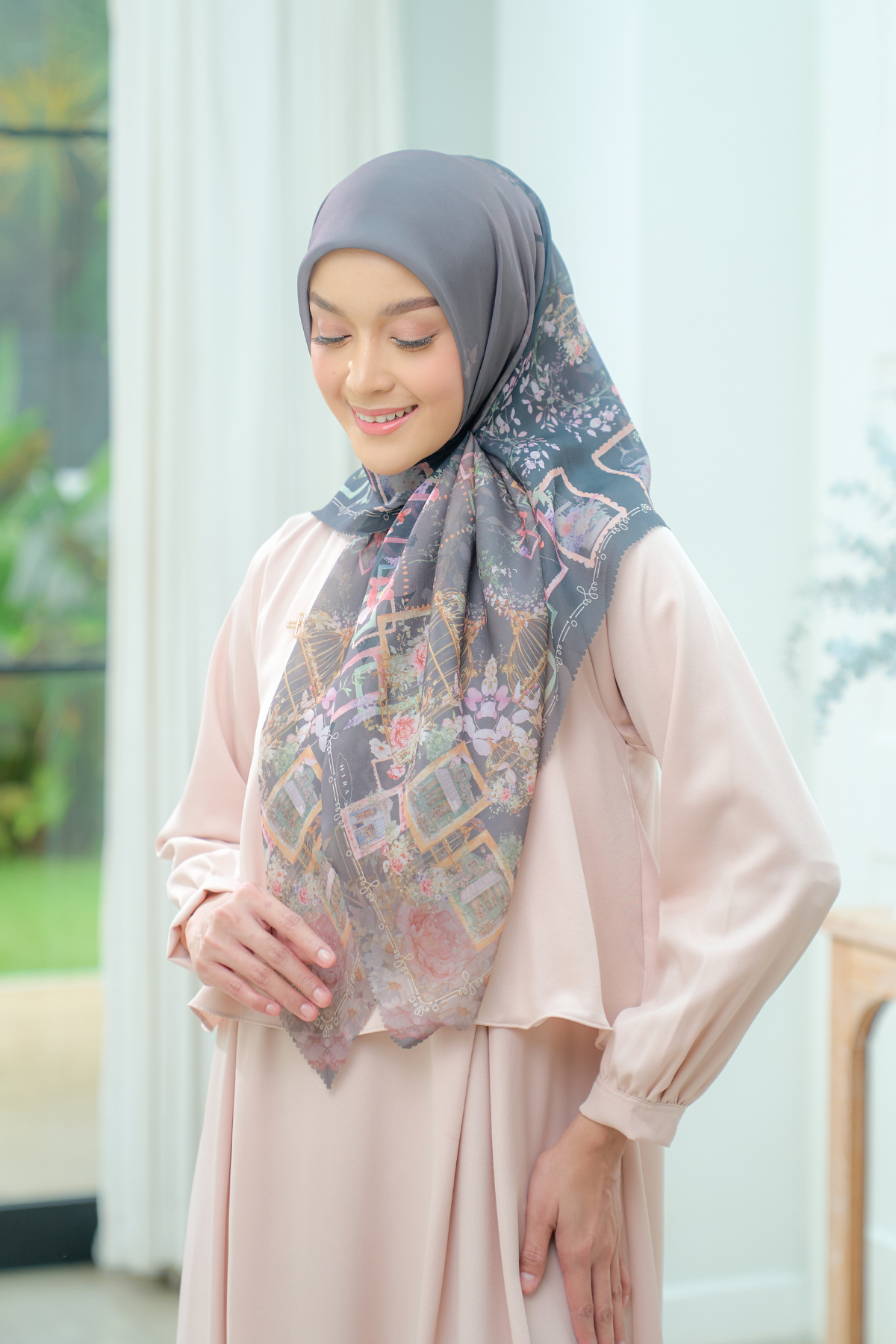 Nuri Scarf - NU33.1 NY33.1 NH33.1 Black
