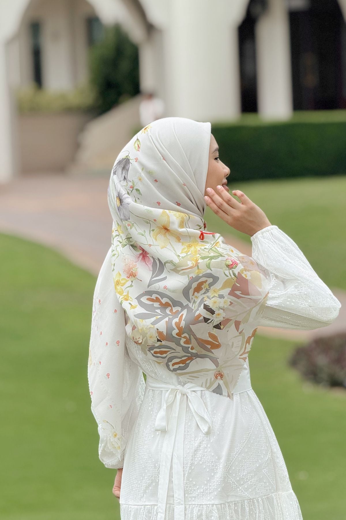 Daffodil - Scarf Square Premium Polycotton XL - Creamy - JD14.2