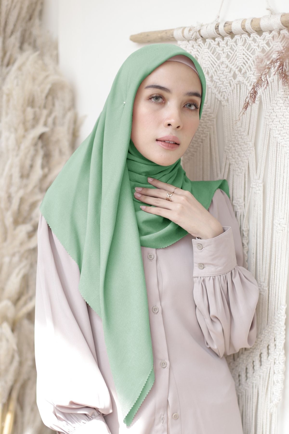 Segiempat Vina Voal - VT34.23 Pastel Green