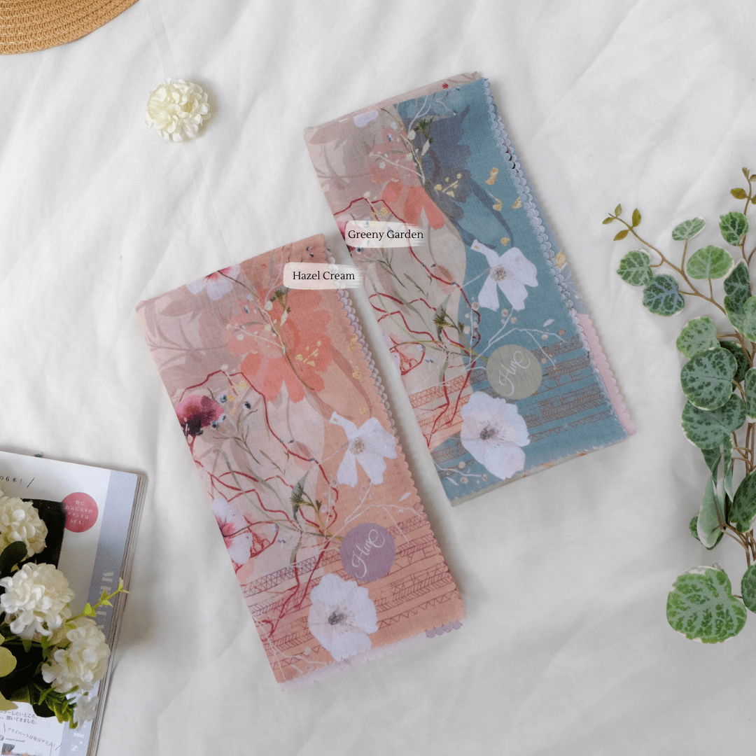 Segiempat Poppy Scarf - PY71.4 Hazel Cream