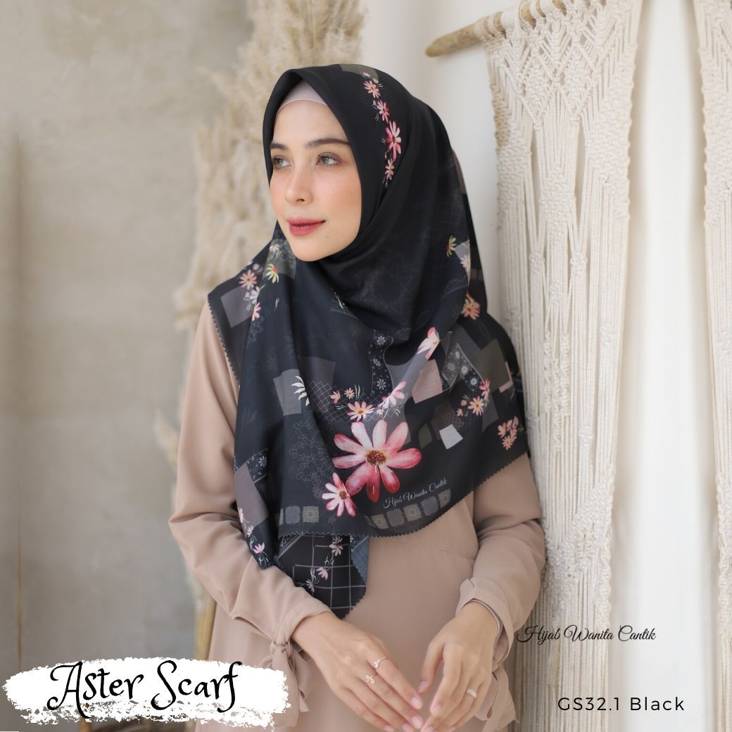 Aster Scarf - GS32.1 Black