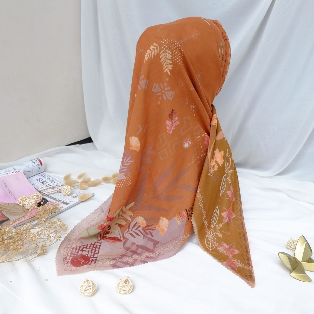 Segiempat Lamina Scarf  - NA12.5 Apricot