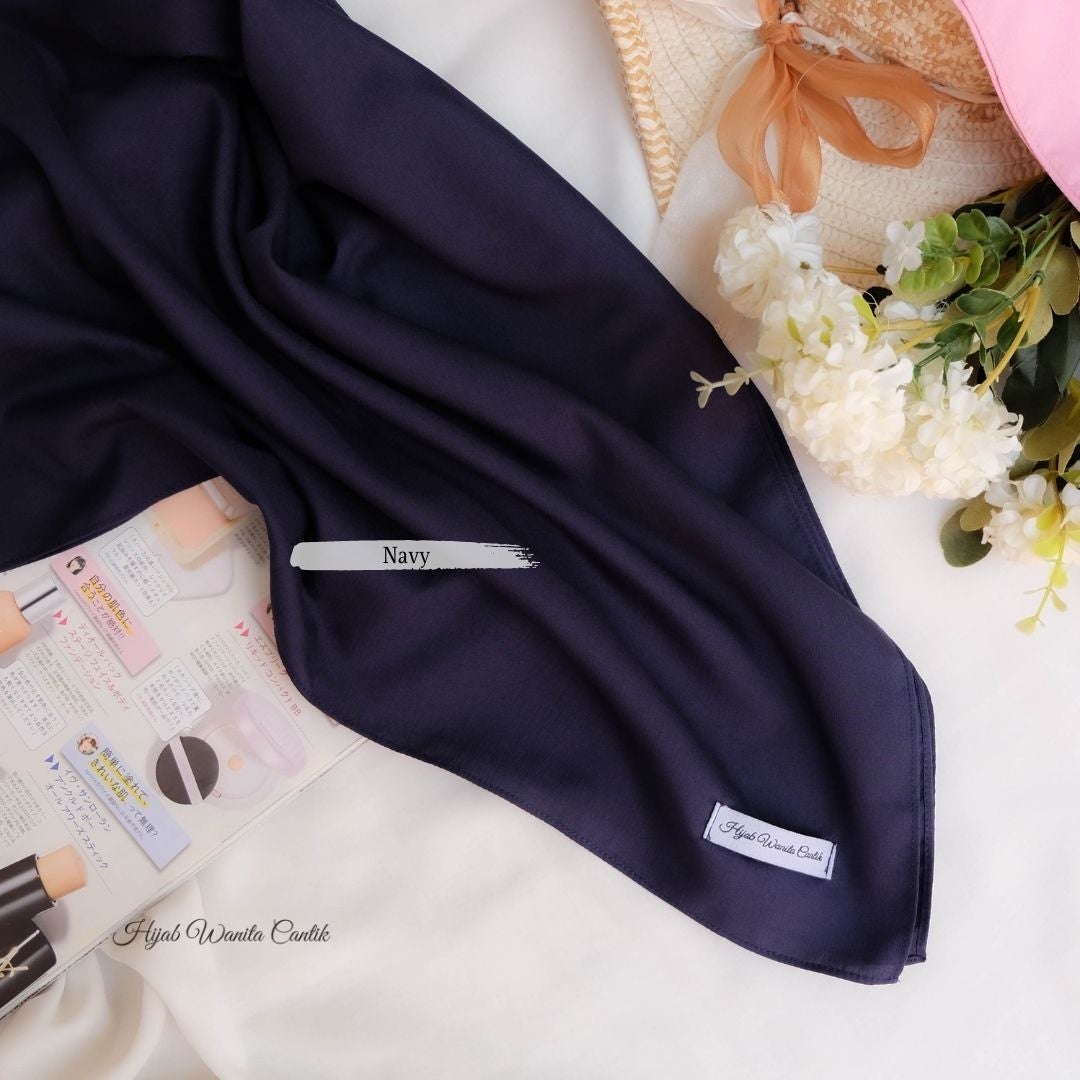 Segiempat Olla Scarf - OVD2.2 Navy