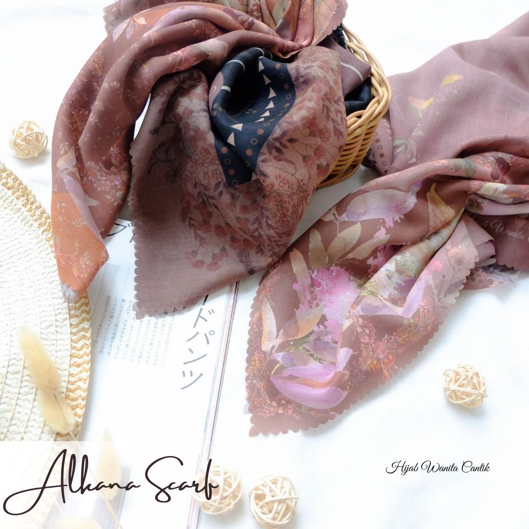 Segiempat Alkana Scarf - AV12.1 Black