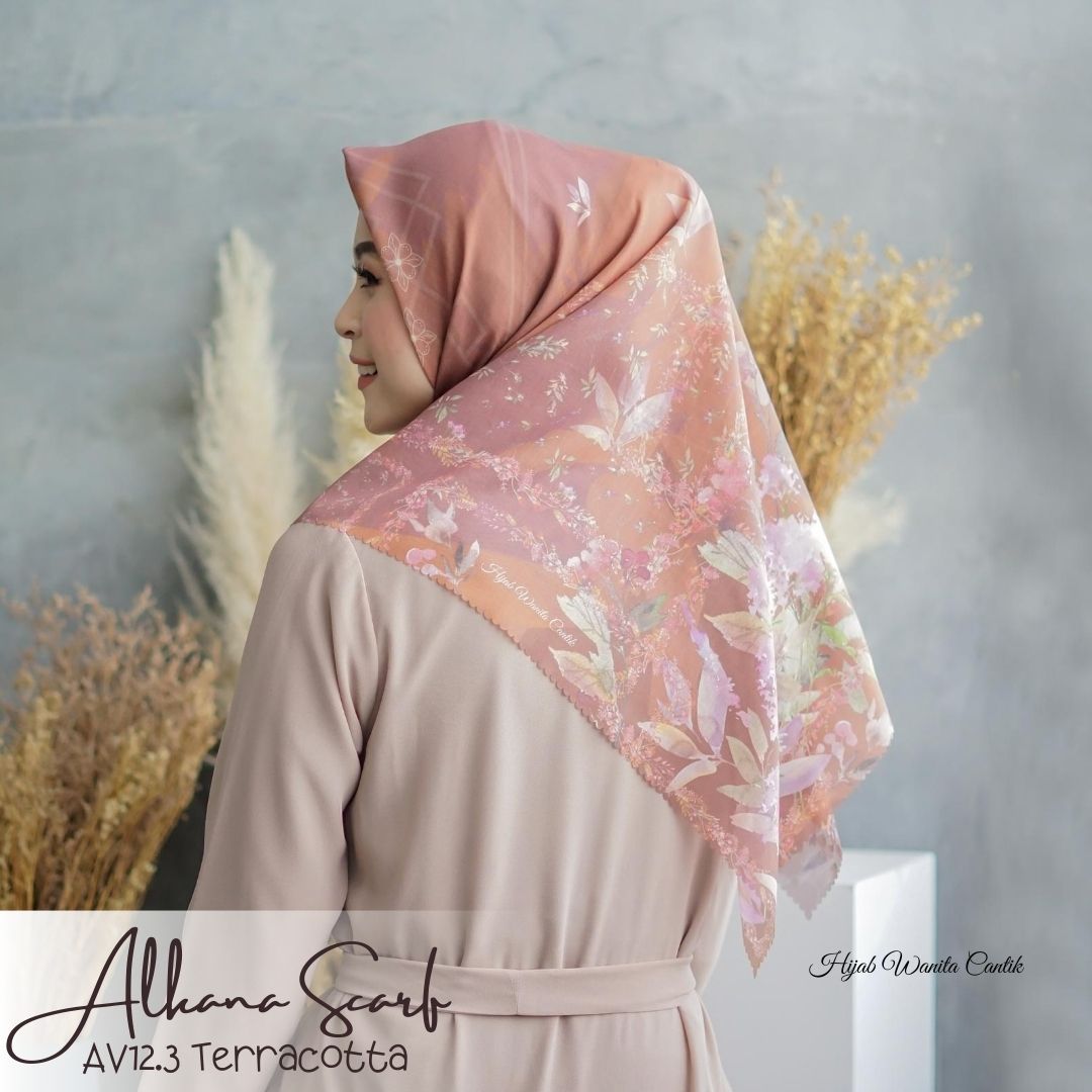 Segiempat Alkana Scarf -  AV12.3 Terracotta