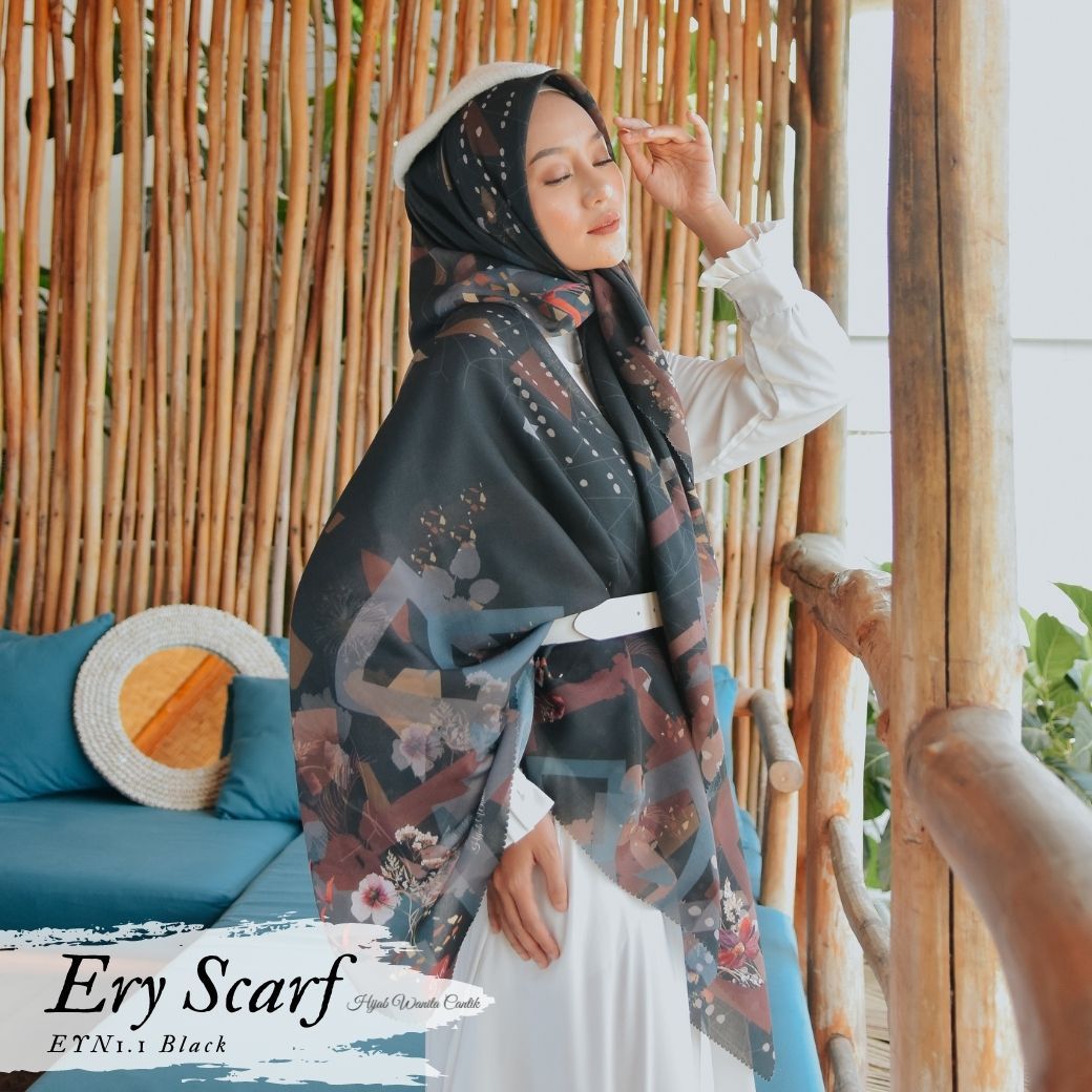 Segiempat Ery Scarf - EYN1.1 Black