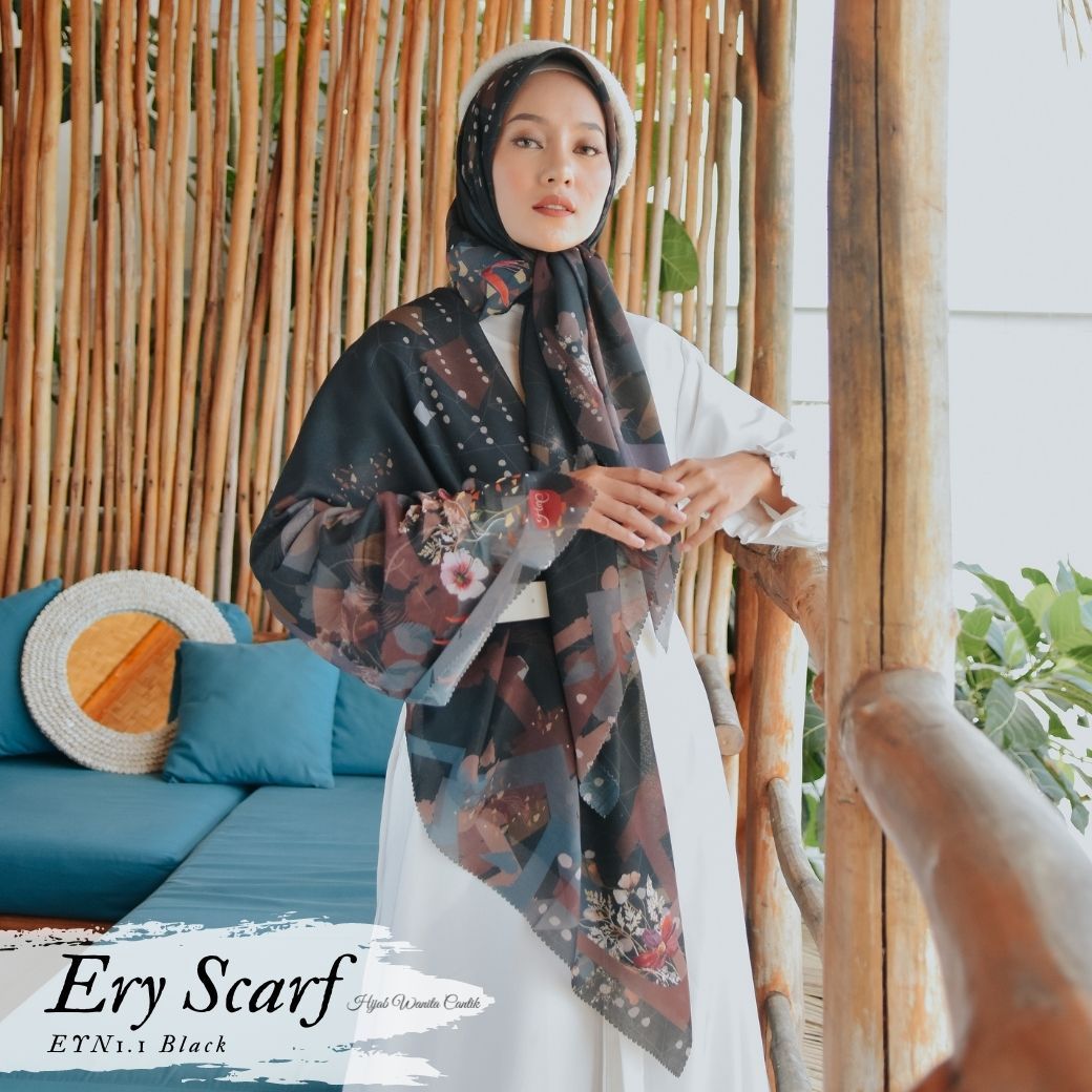 Segiempat Ery Scarf - EYN1.1 Black