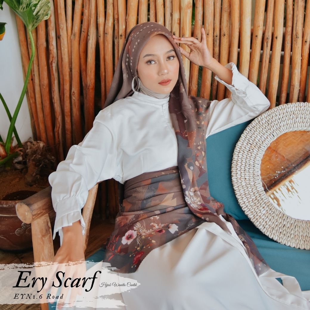 Segiempat Ery Scarf - EYN1.6 Road