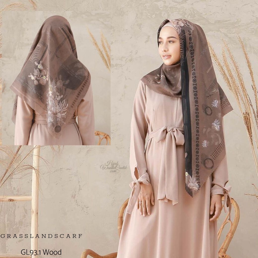 Segiempat Grassland Scarf - GL93.1 Wood