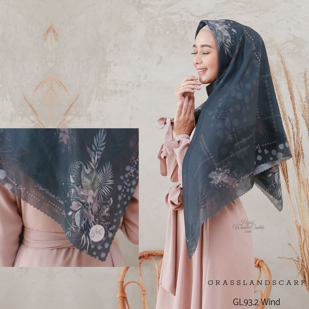 Segiempat Grassland Scarf - GL93.2 Wind