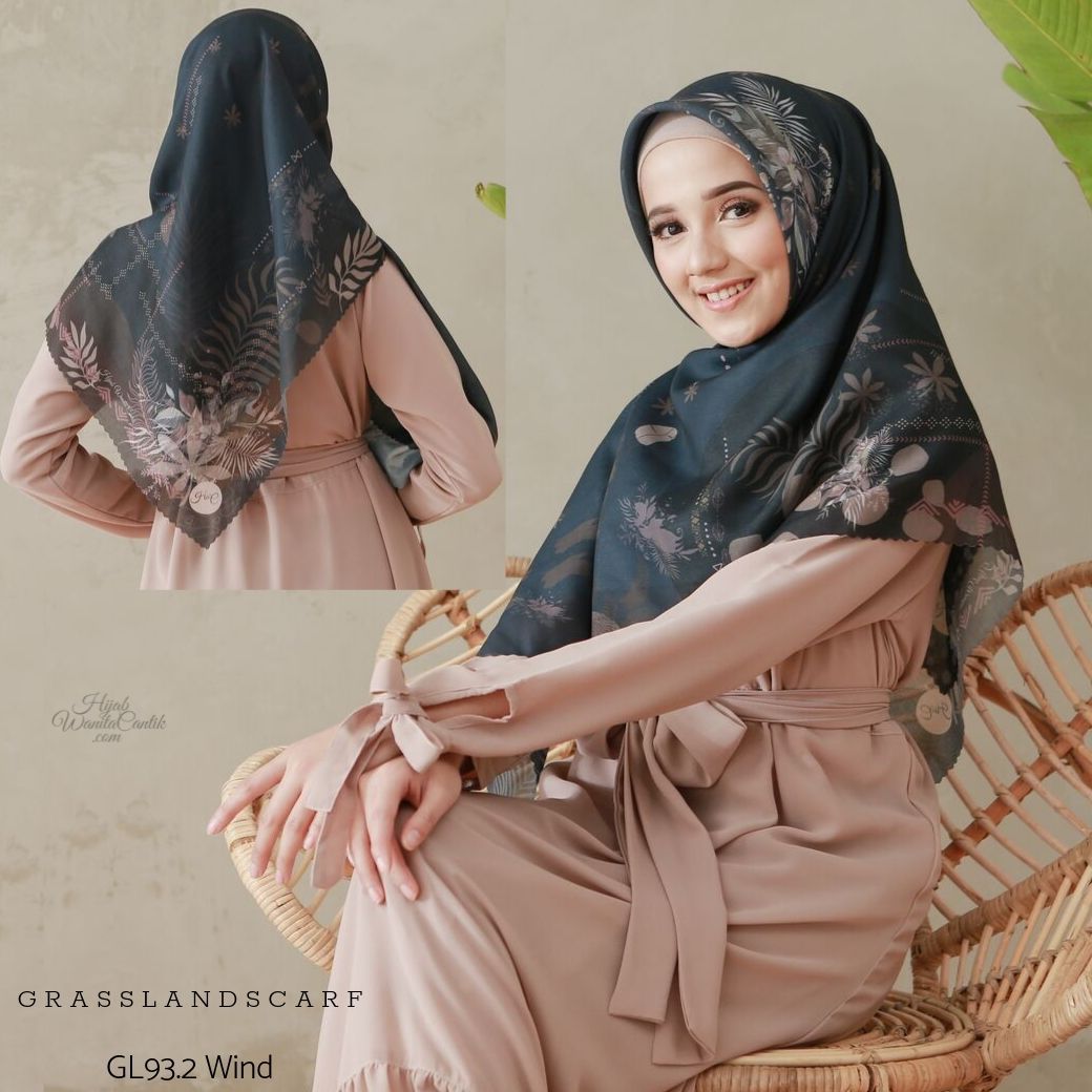 Segiempat Grassland Scarf - GL93.2 Wind