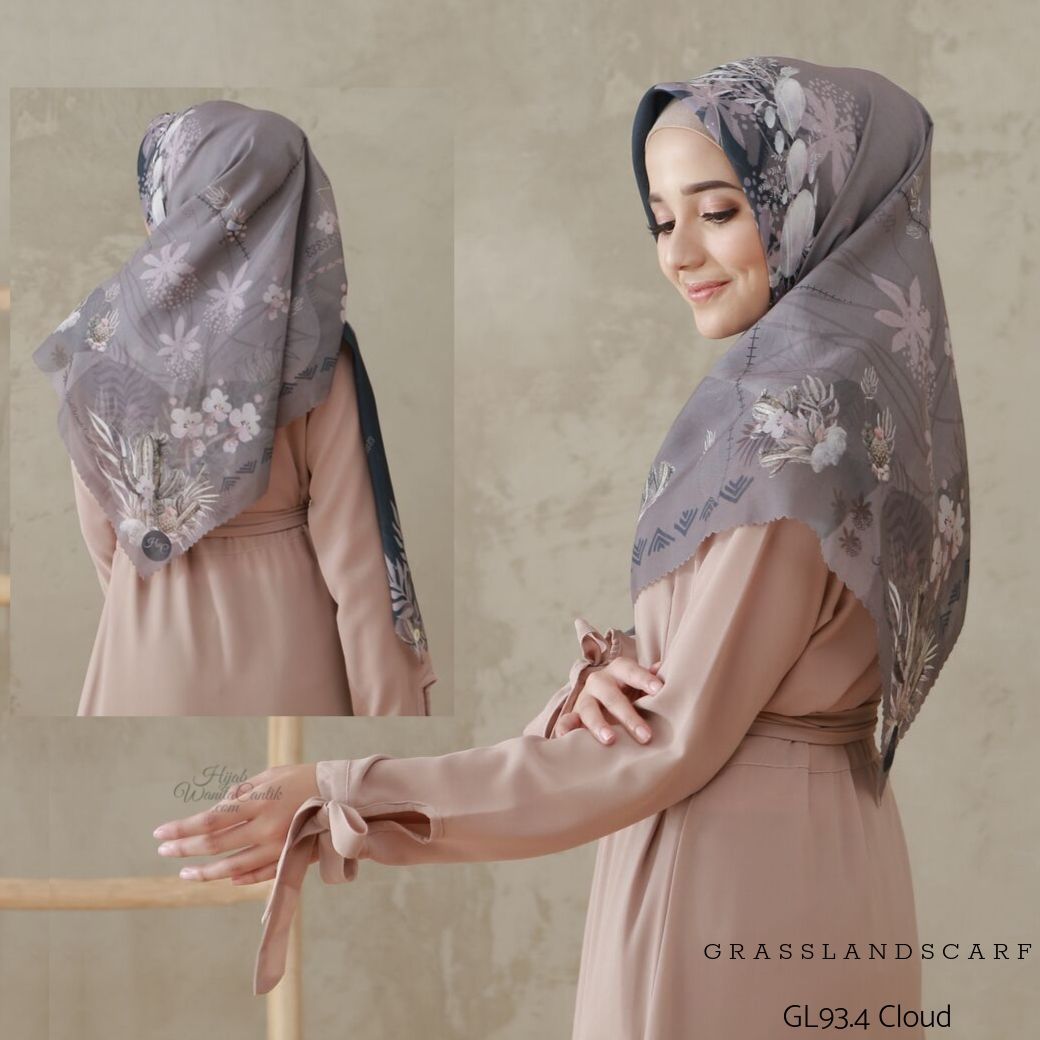 Segiempat Grassland Scarf - GL93.4 Cloud