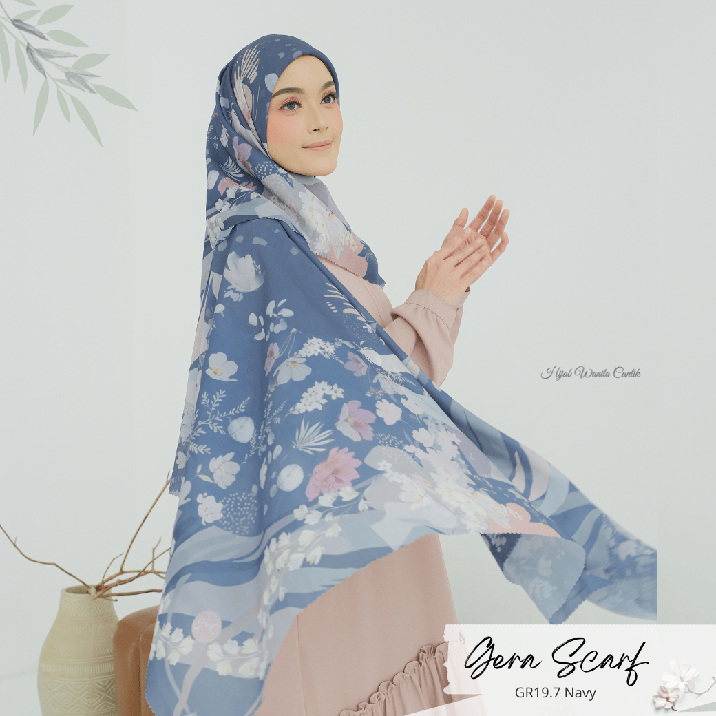 Gera Scarf - GR19.7 Navy