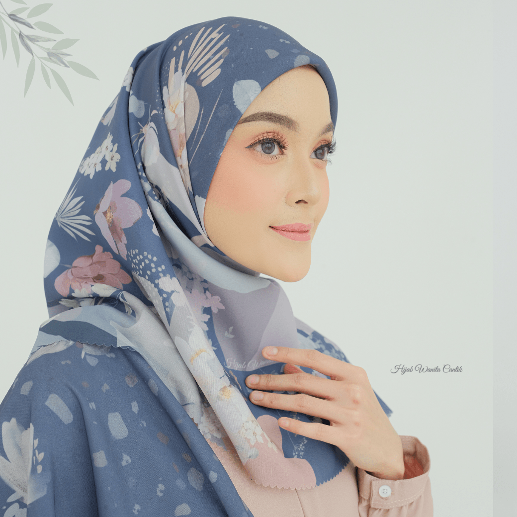 Gera Scarf - GR19.7 Navy