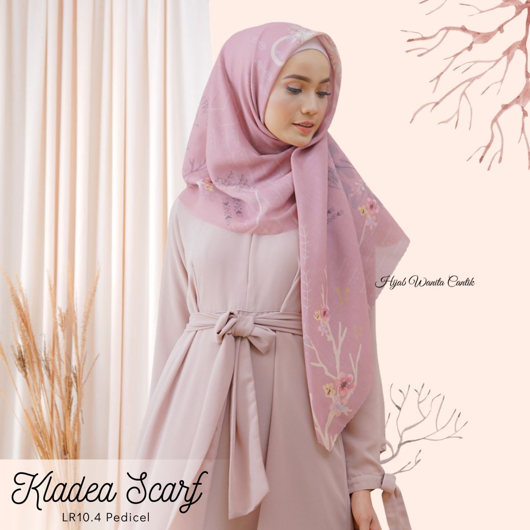 Kladea Scarf - LR10.4 Pedicel