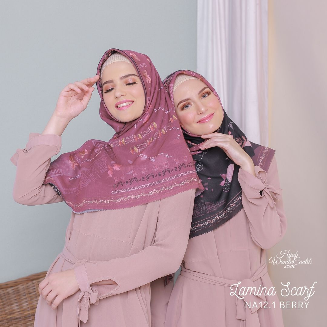 Segiempat Lamina Scarf  - NA12.1 Berry