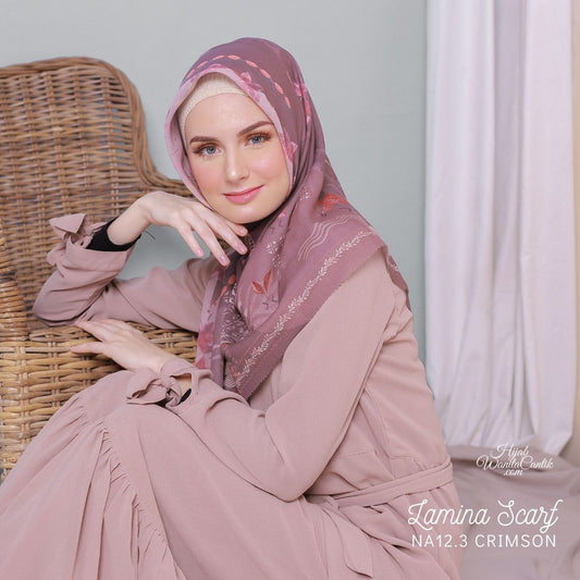 Segiempat Lamina Scarf  - NA12.3 Crimson