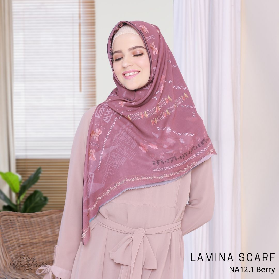 Segiempat Lamina Scarf  - NA12.1 Berry