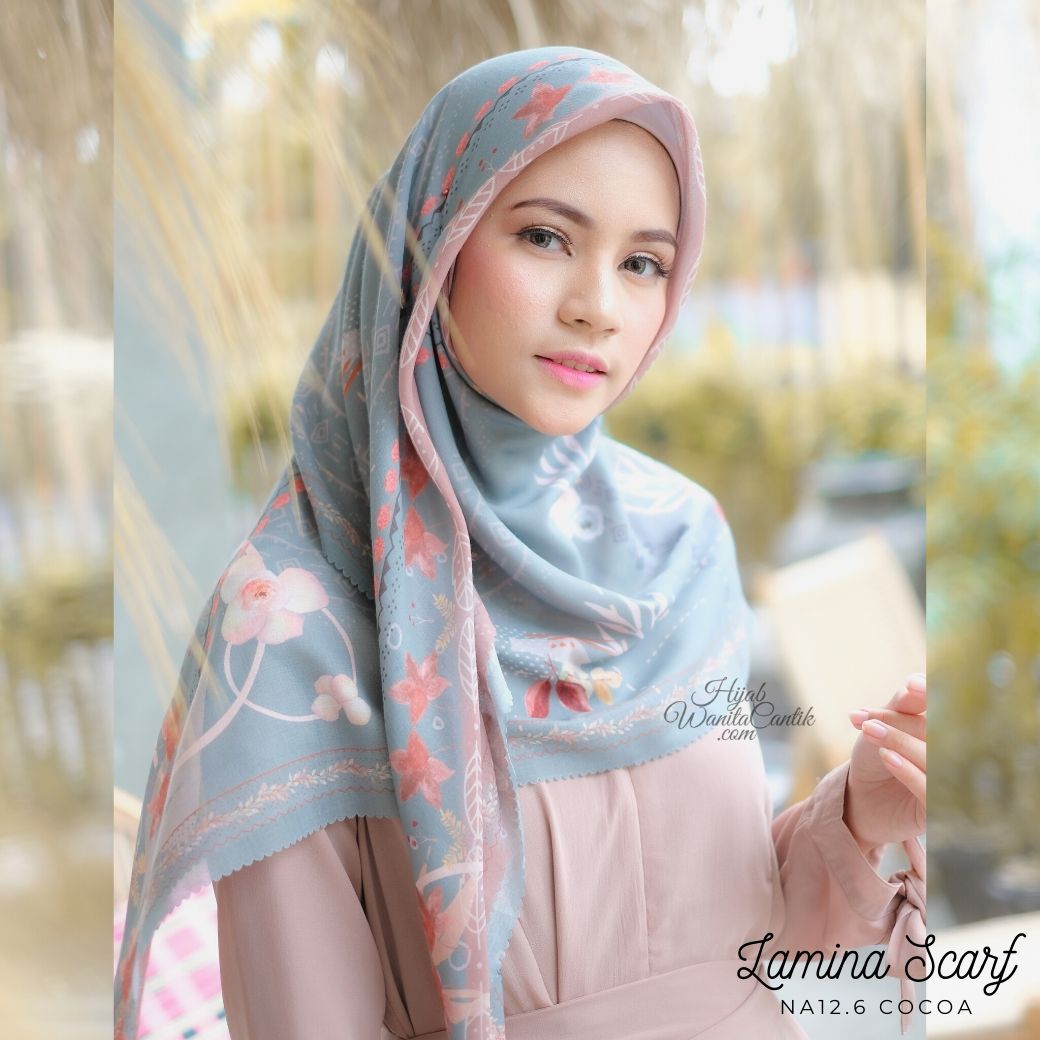 Segiempat Lamina Scarf