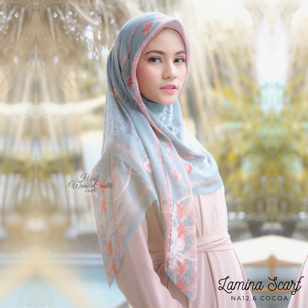 Segiempat Lamina Scarf