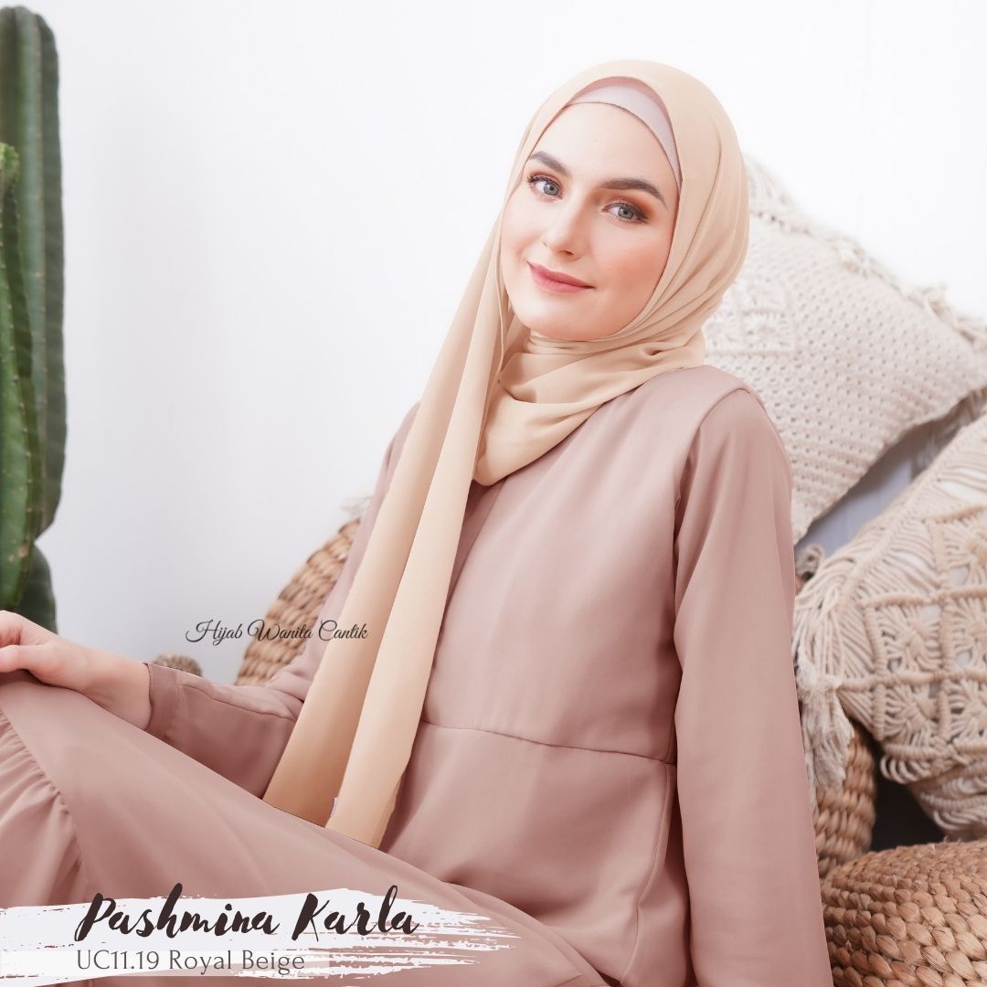 Pashmina Karla (dengan kancing) - UC11.19 Royal Beige