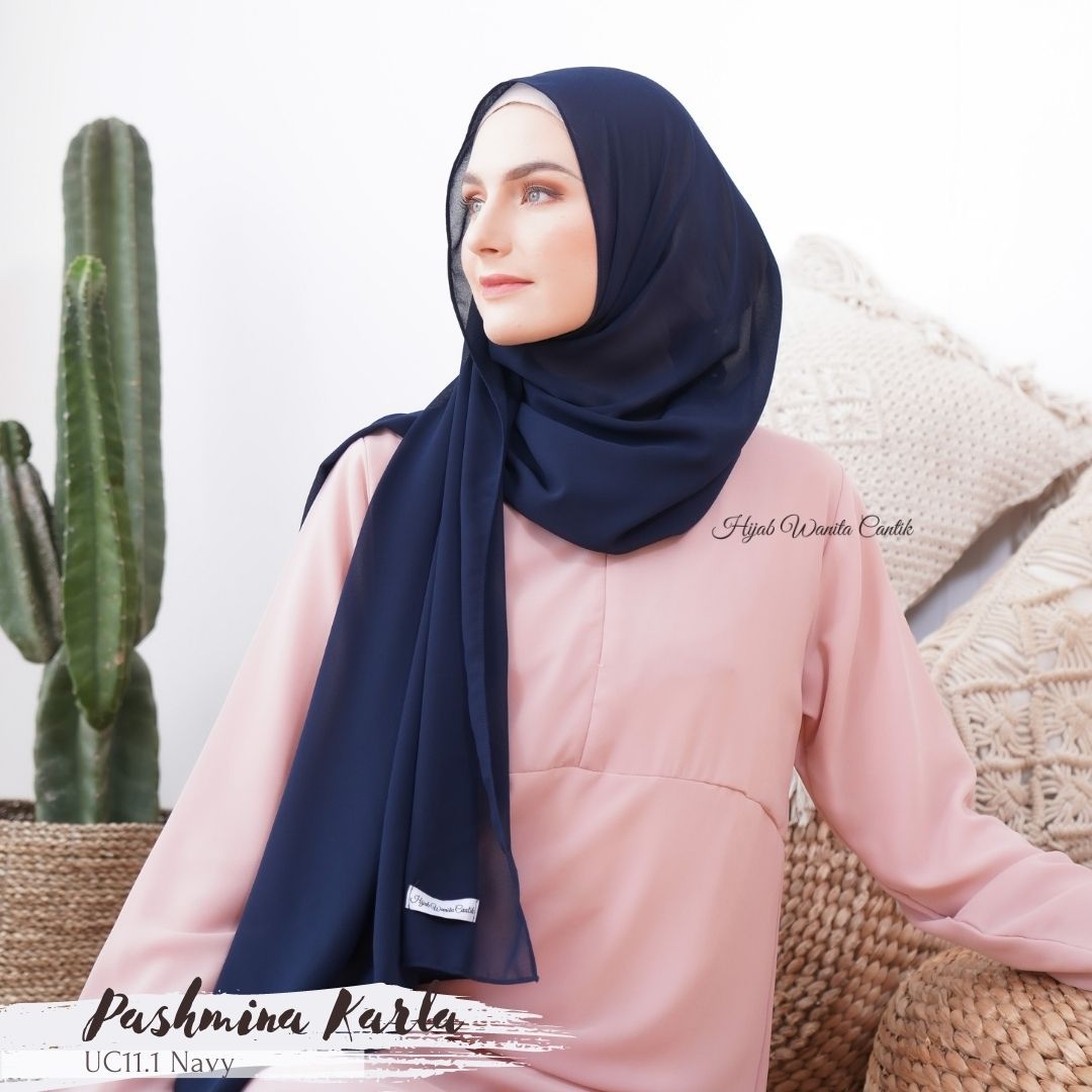 Pashmina Karla (dengan kancing) - UC11.1 Navy