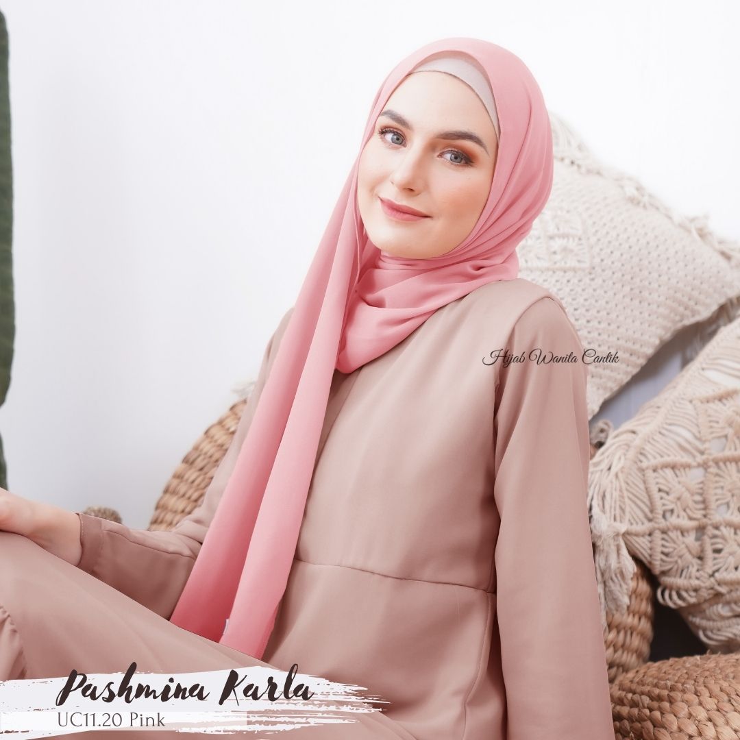 Pashmina Karla (dengan kancing) - UC11.20 Pink Guava