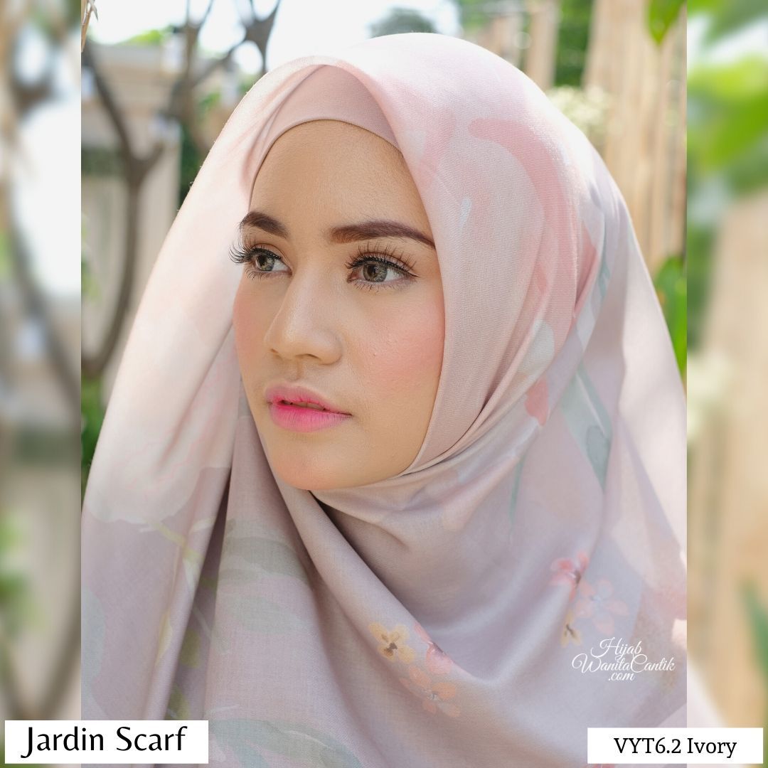 Jardin Scarf  - VYT6.2 Ivory