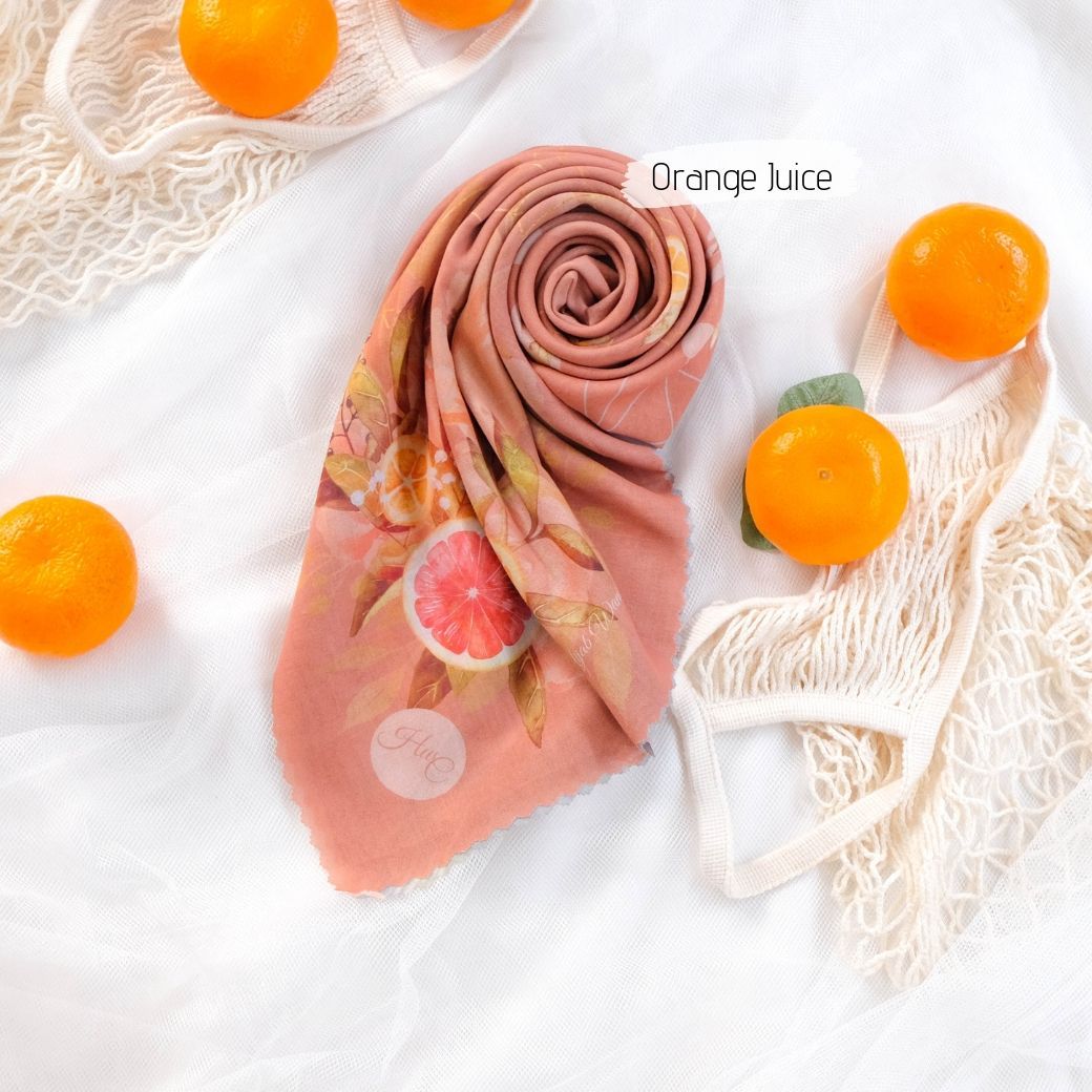 Segiempat Citrus Scarf - CR72.5 Orange Juice